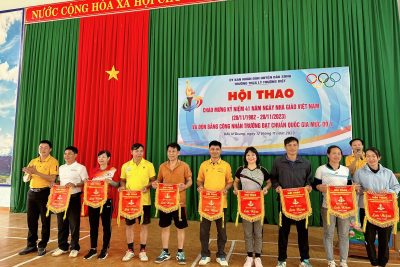Hội thao Chào mừng kỷ niệm 41 năm ngày nhà giáo Việt Nam (20/11/1982-20/11/2023) và đón bằng công nhận trường THCS Lý Thường Kiệt đạt chuẩn Quốc gia mức độ 1